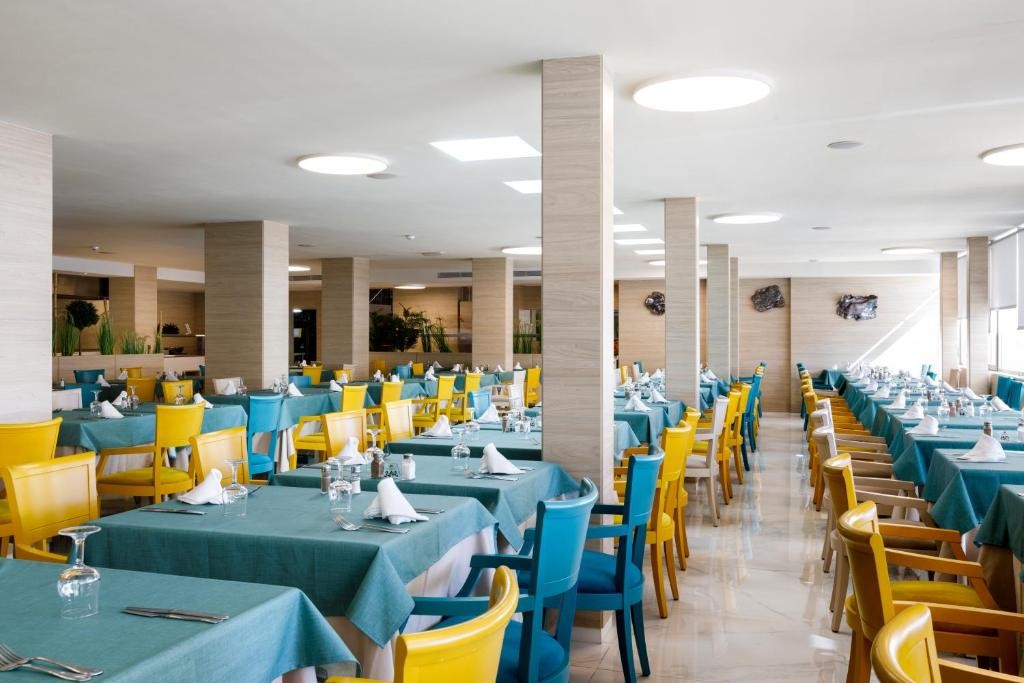 Paguera Beach Aparthotel