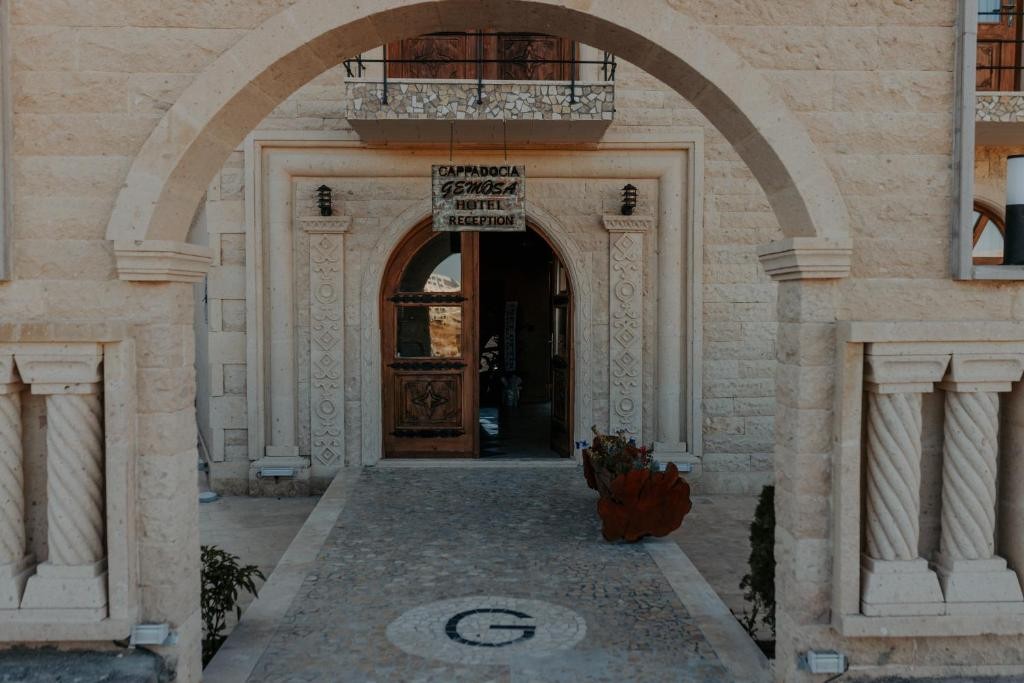 GEMOSA HOTEL