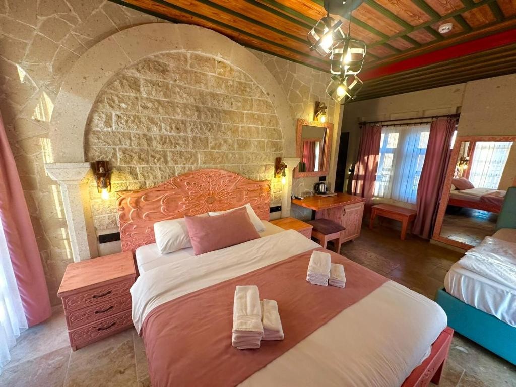 GEMOSA HOTEL