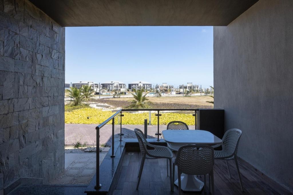 Gewan White Beach Resort New Alamein (Ex. Tolip Resort Paradise)