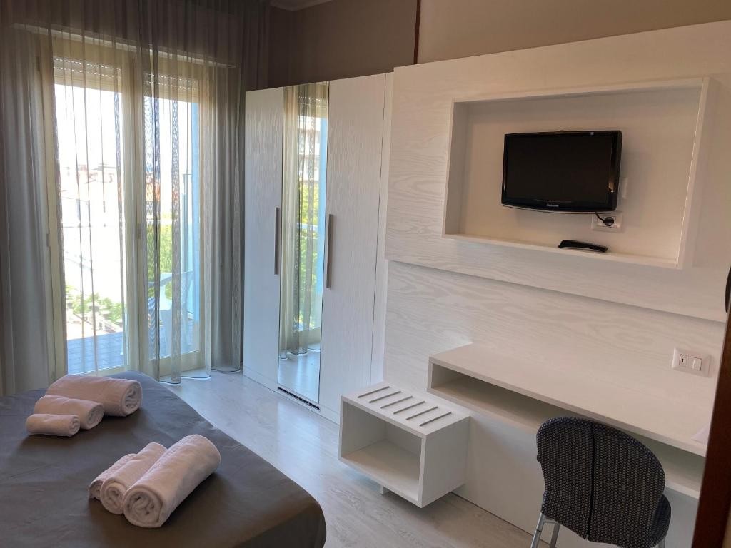 HOTEL BIANCAMANO - RIMINI