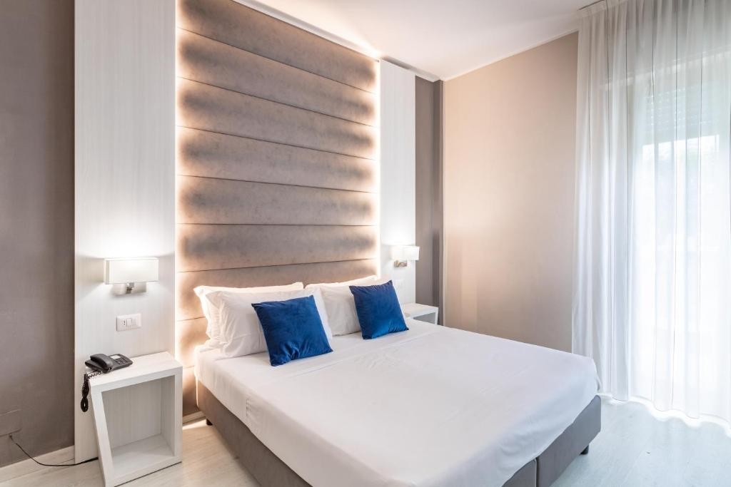 HOTEL BIANCAMANO - RIMINI