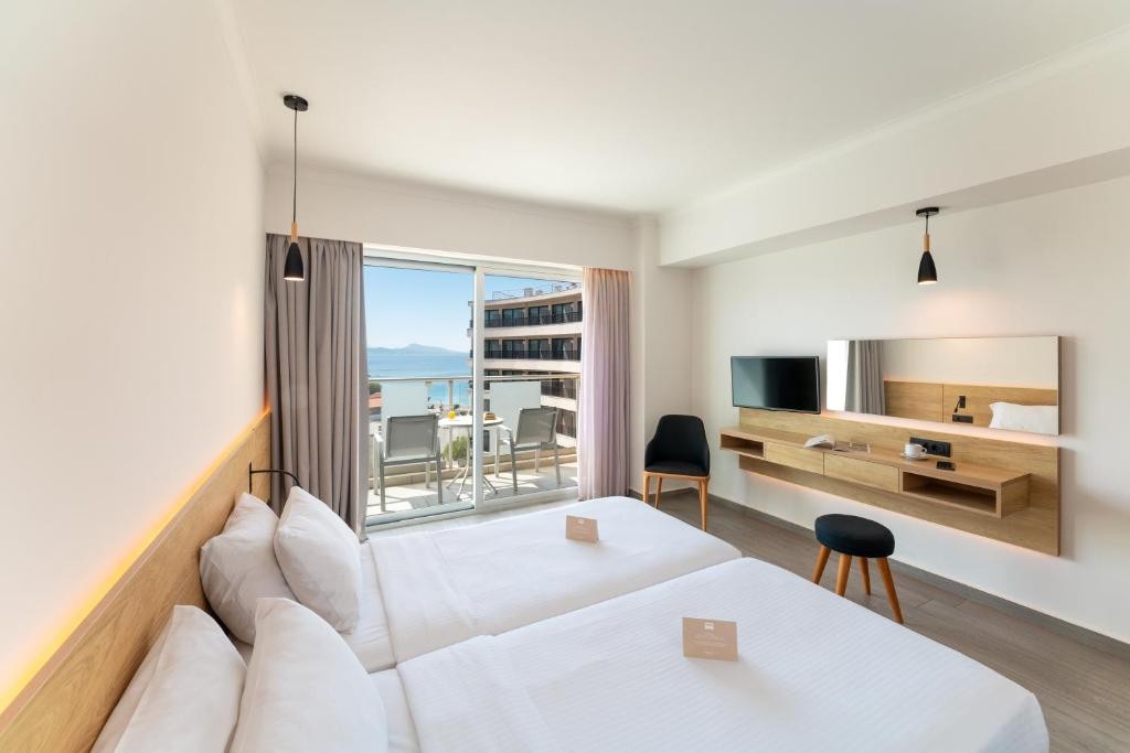 Aquarium View Hotel