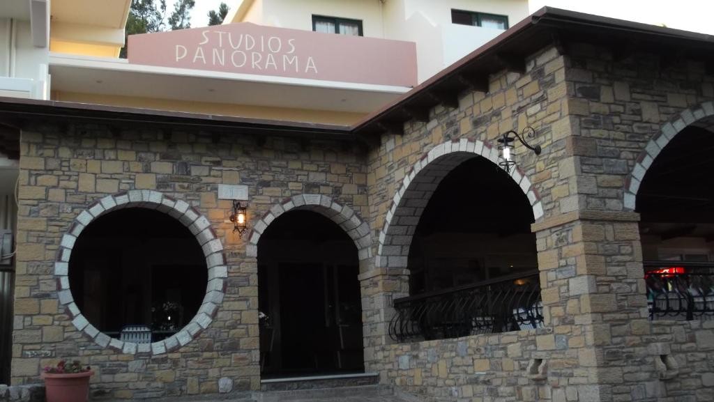 PANORAMA STUDIOS & APARTMENTS
