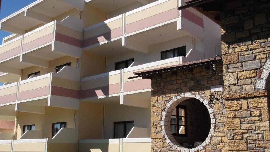PANORAMA STUDIOS & APARTMENTS