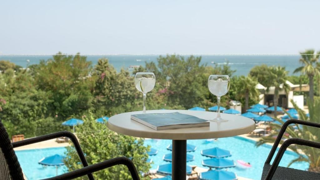 Mitsis Faliraki Beach Hotel & Spa - All Inclusive