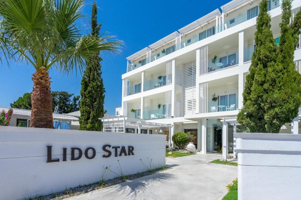 Lido Star Beach