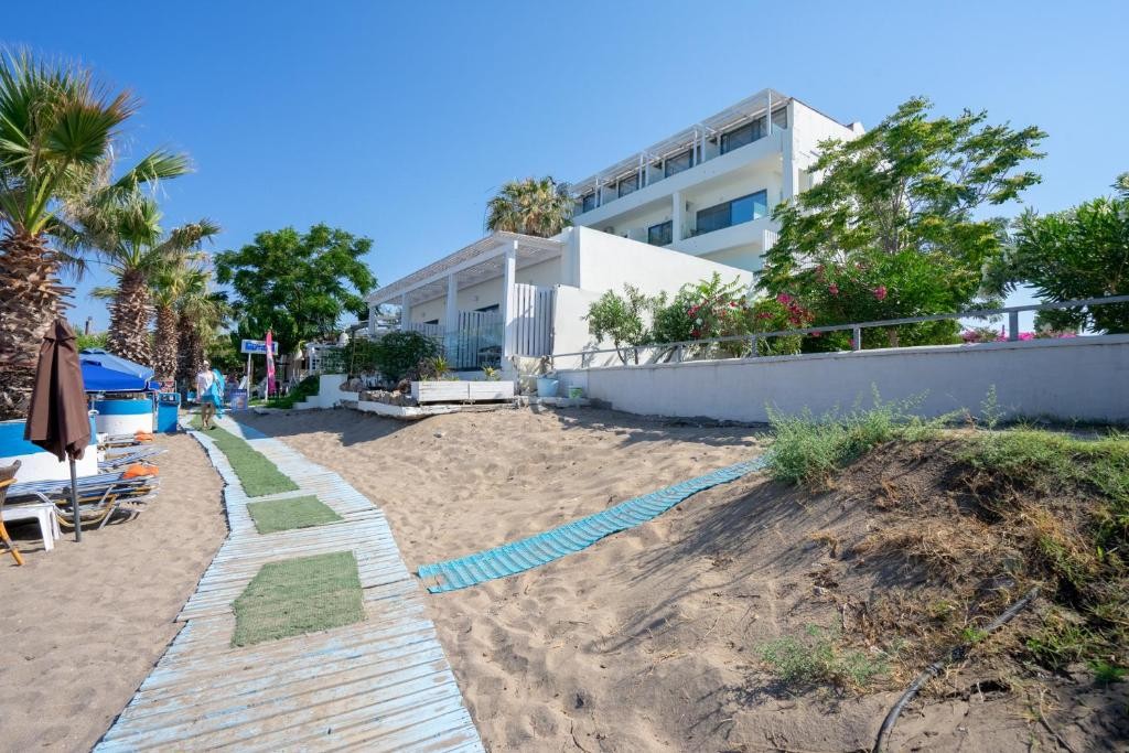 Lido Star Beach