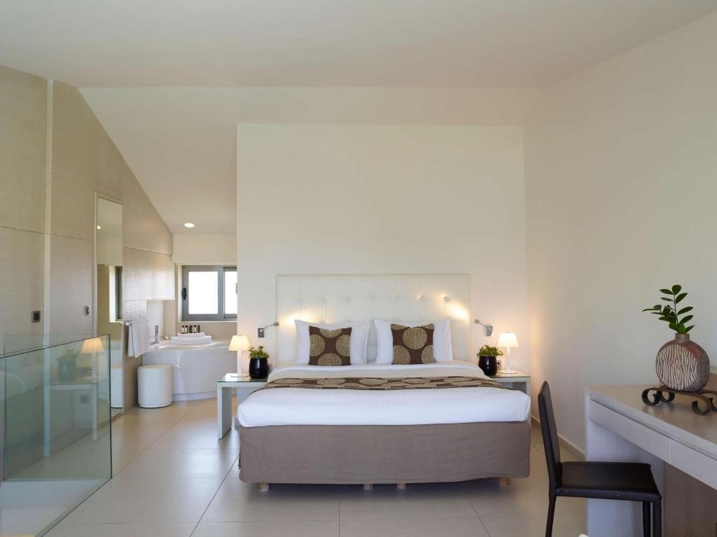 The Ixian Grand & All Suites - Adults Only