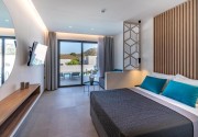 Zoes Hotel
