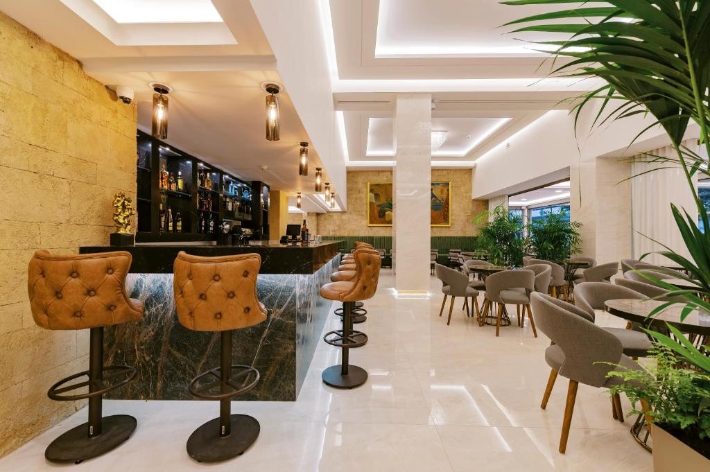 Acandia Hotel
