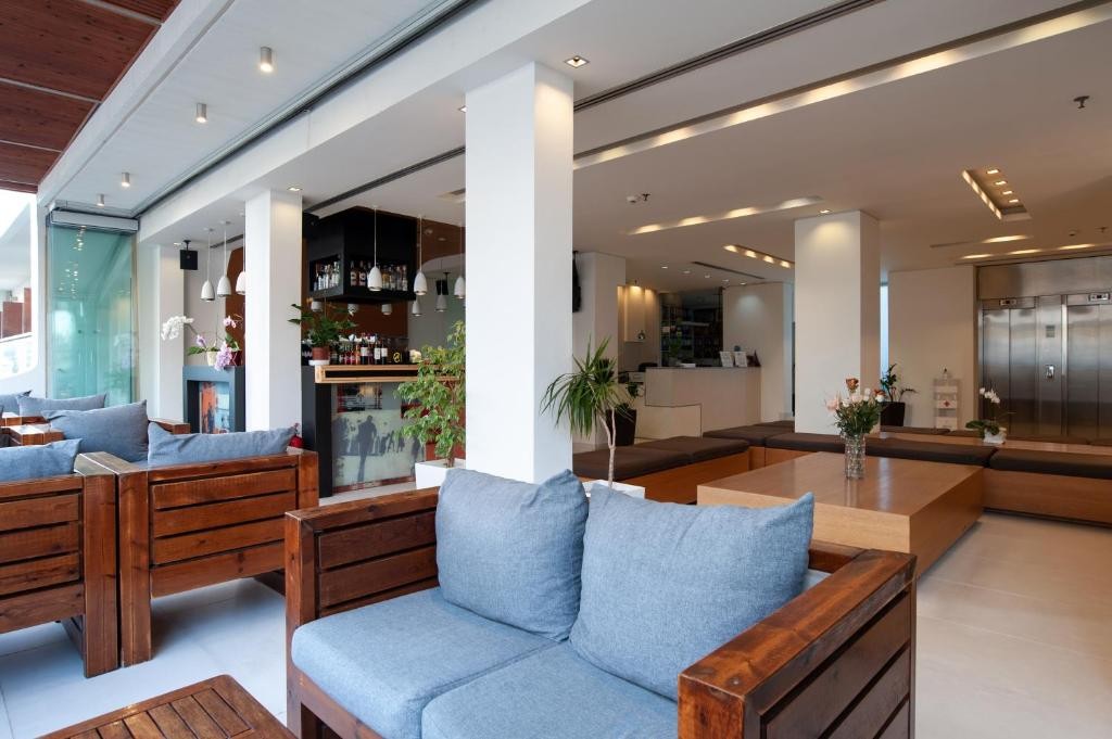 Atlantis Boutique Hotel