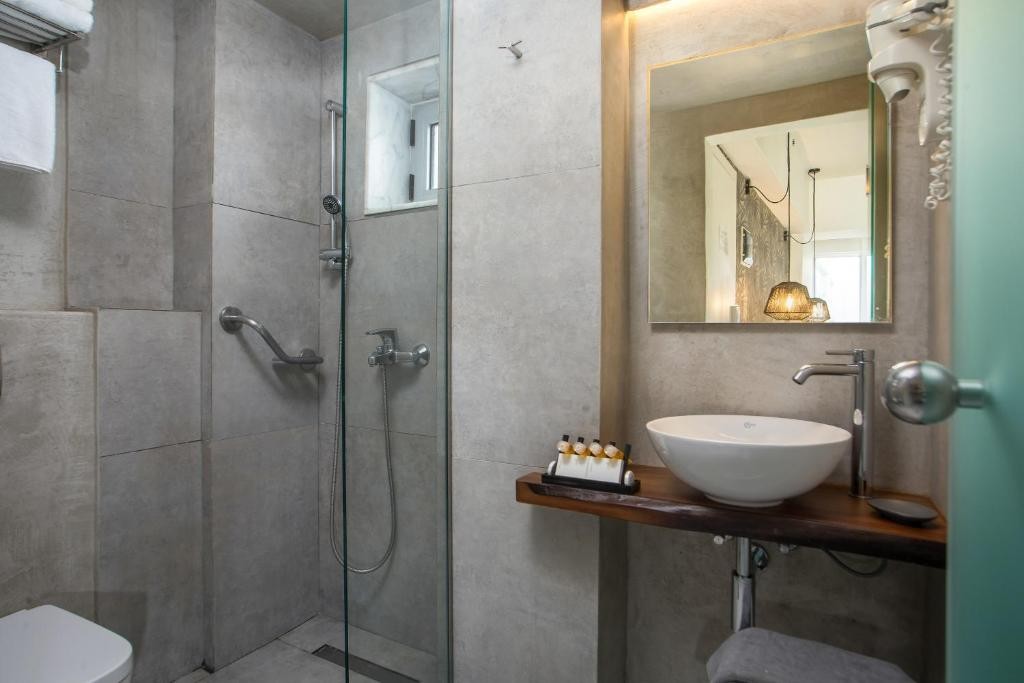 Atlantis Boutique Hotel