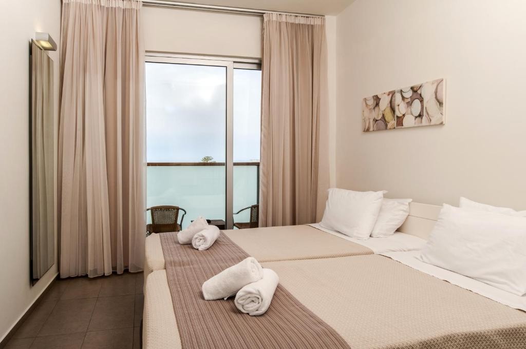 Atlantis Boutique Hotel
