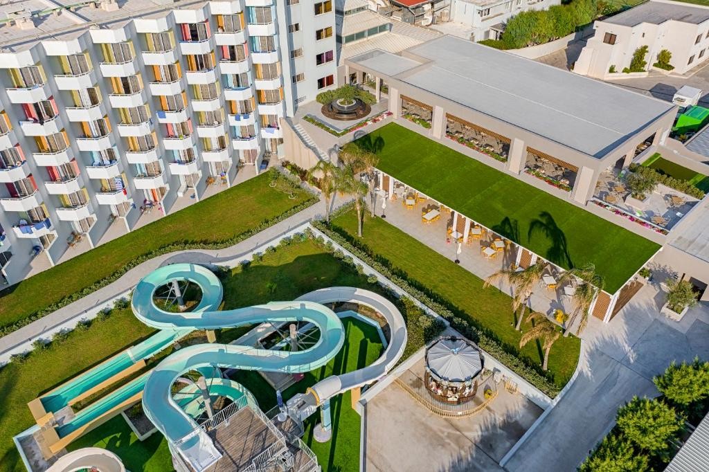 Esperides Beach Family Resort