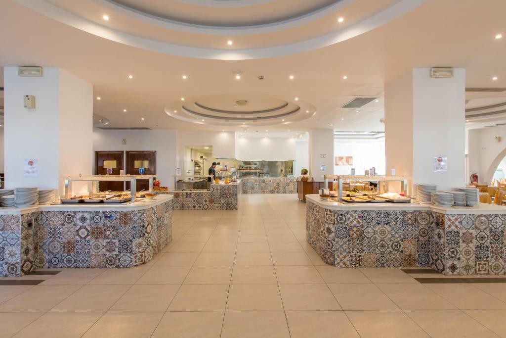 Maris Sol Sun Palace Hotel