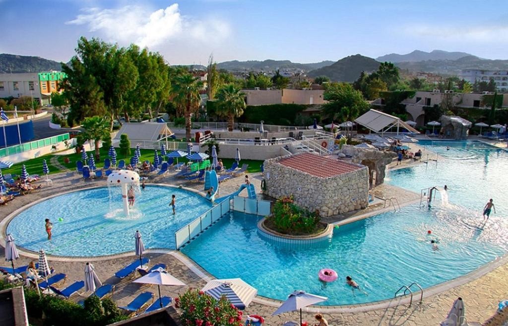 Maris Sol Sun Palace Hotel