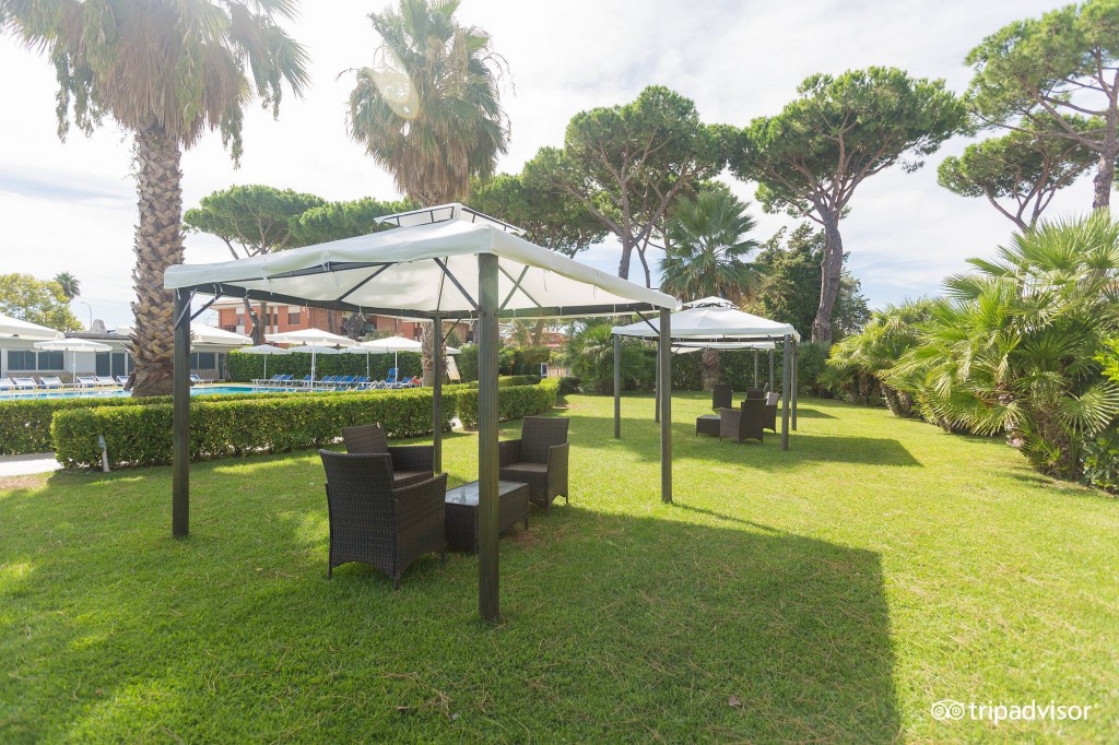 ALBERGO MEDITERRANEO