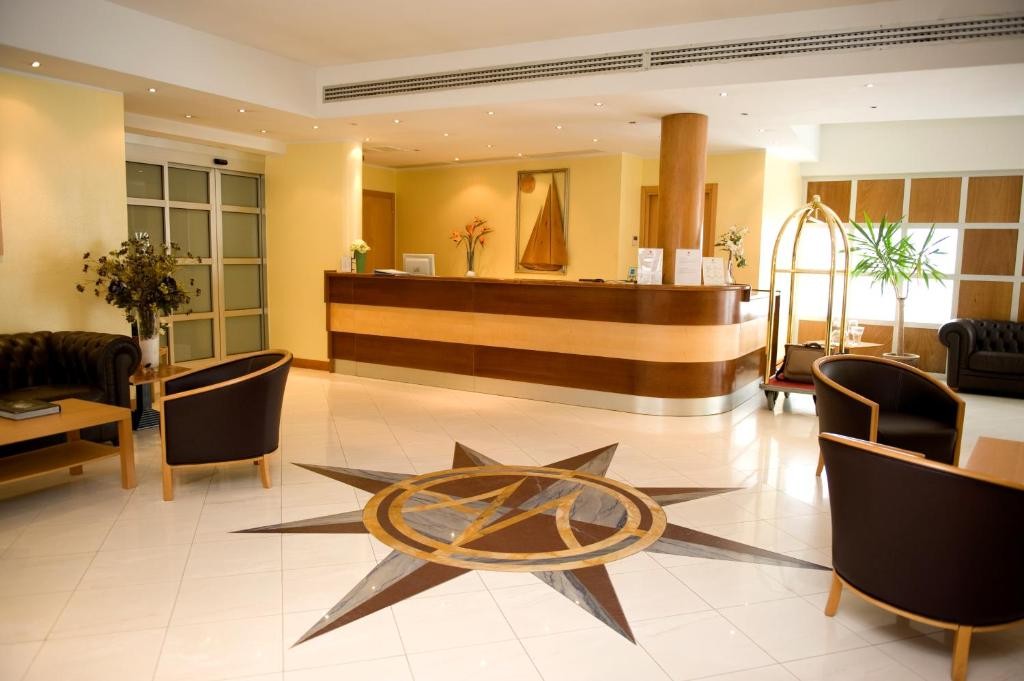 ALBERGO MEDITERRANEO