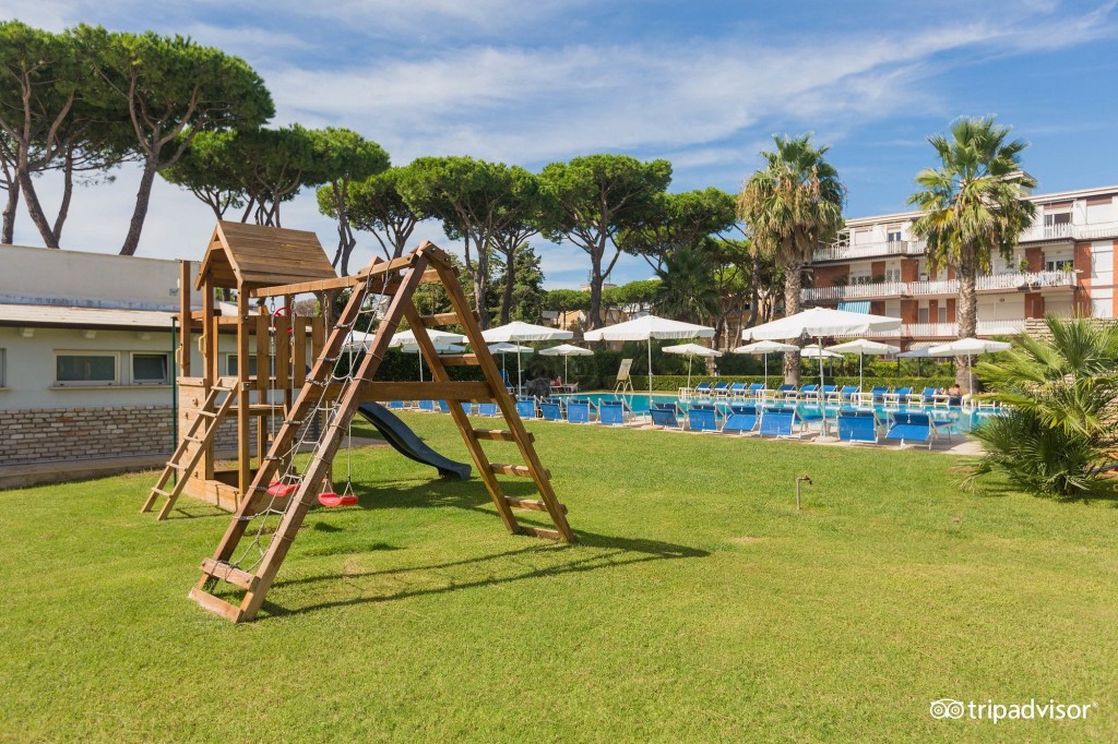 ALBERGO MEDITERRANEO