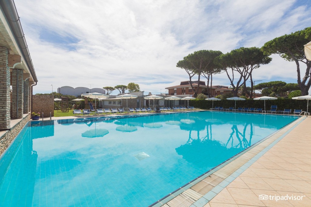 ALBERGO MEDITERRANEO
