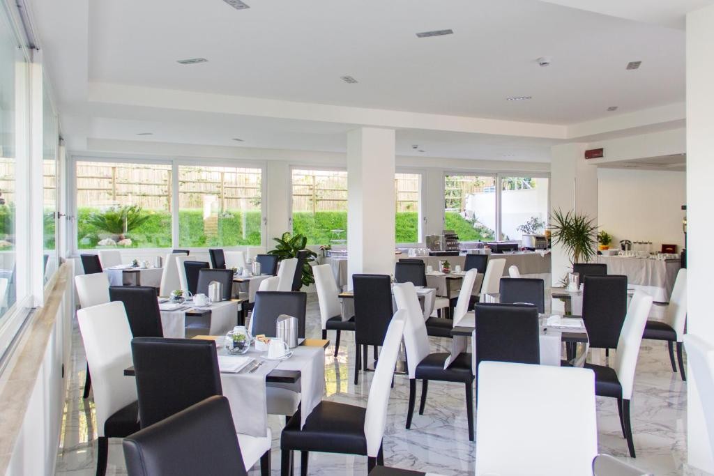 HOTEL VILLA CHIARA