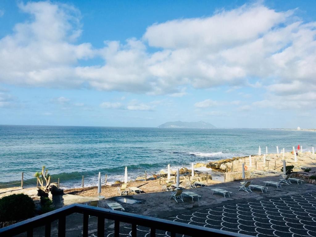 GRAND HOTEL L'APPRODO