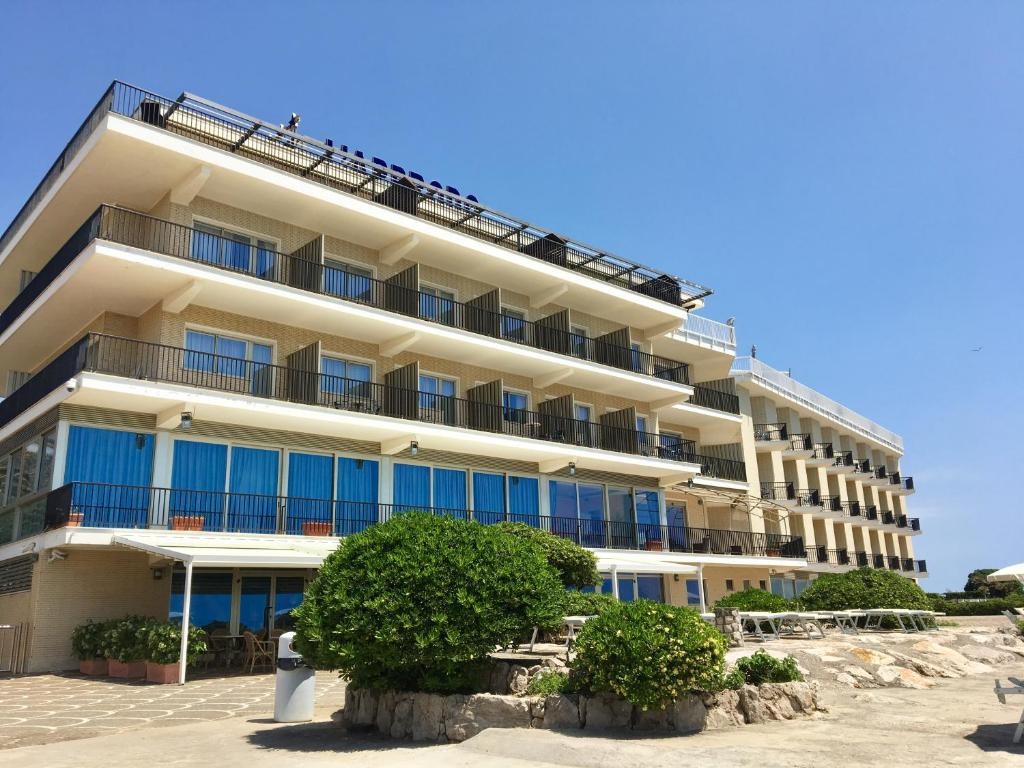 GRAND HOTEL L'APPRODO
