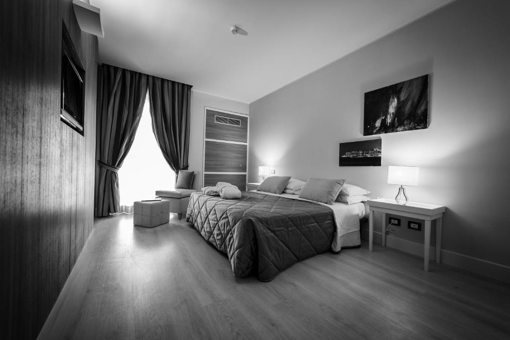 HOTEL MIRASOLE INTERNATIONAL