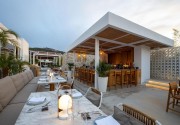 Kouros Exclusive Suites - Adults Only