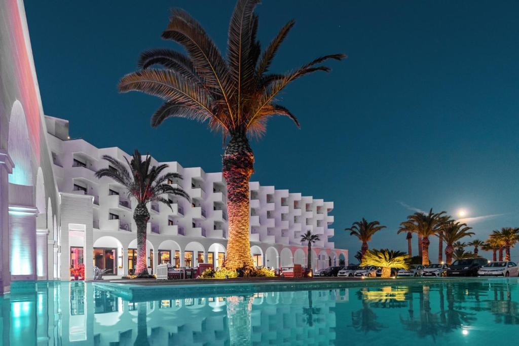 Muses Hotel
