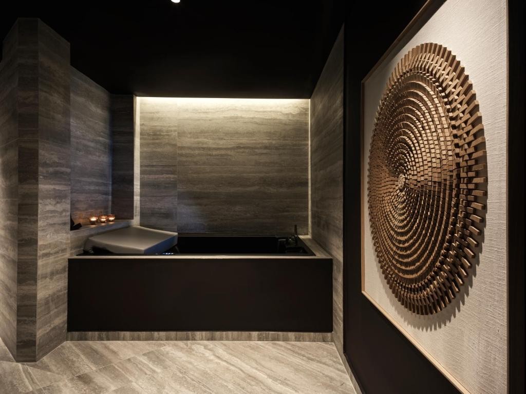 AMMADES ALL-SUITES BEACH HOTEL & SPA