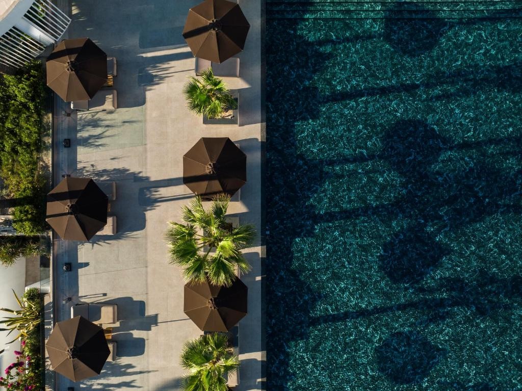 AMMADES ALL-SUITES BEACH HOTEL & SPA