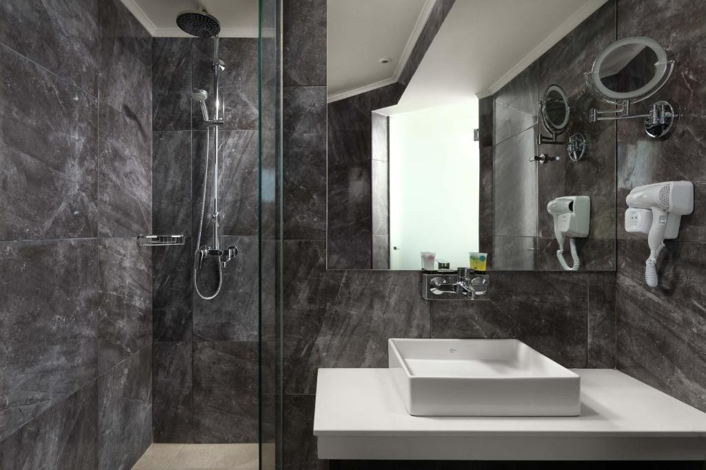 Atalanti Boutique Hotel