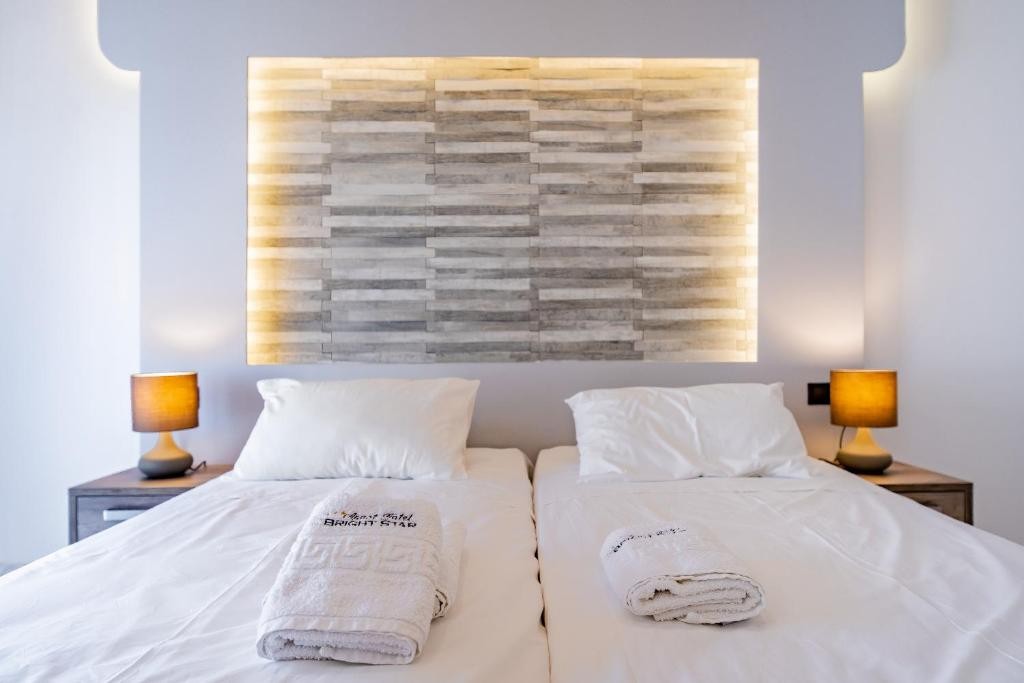 Bright Star Apartments