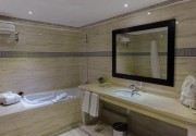 HOTEL RIAD ENNAKHIL