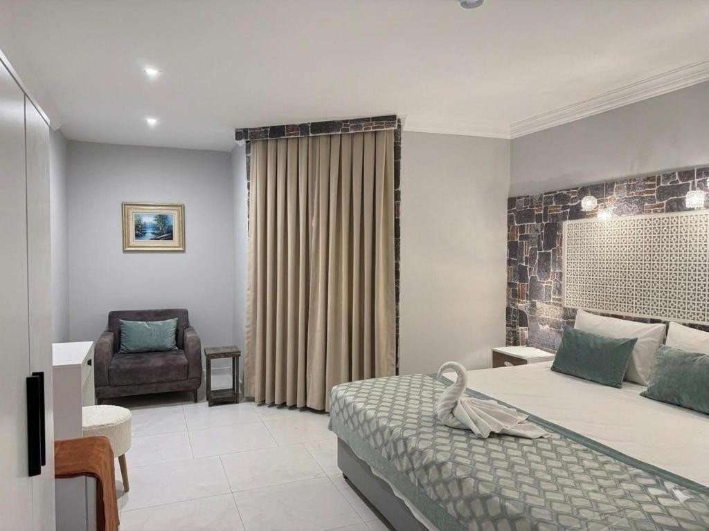 SALINAS BEACH HOTEL (BOUTIQUE CONCEPT RENOVATED)
