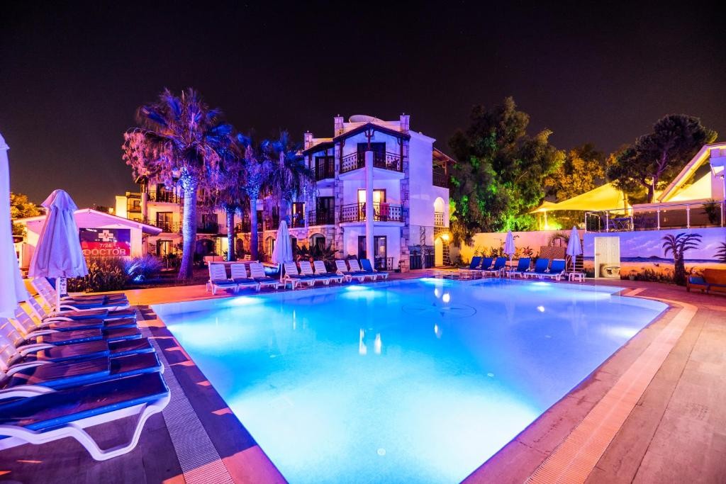 AYAZ AQUA BEACH HOTEL