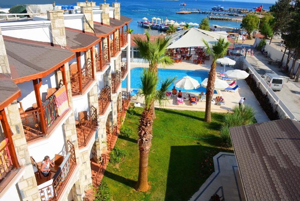 AYAZ AQUA BEACH HOTEL