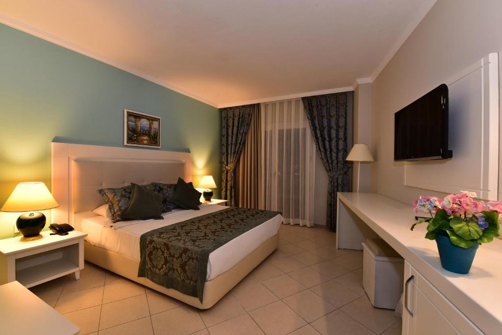 AYAZ AQUA BEACH HOTEL