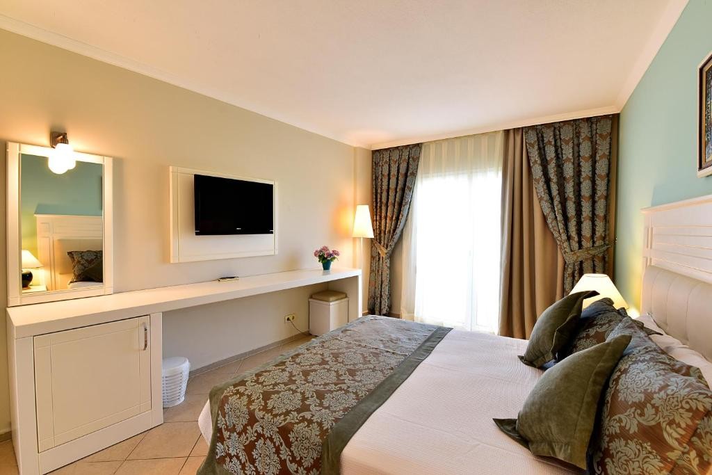 AYAZ AQUA BEACH HOTEL