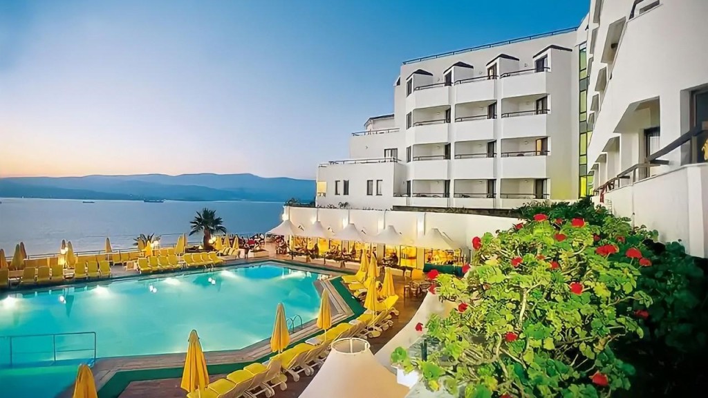 ROSEIRA BEACH RESORT