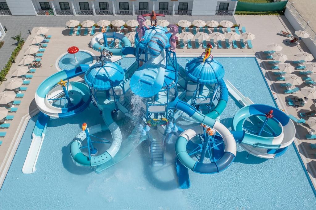 ARCANUS HOTELS TRENDLINE SIDE