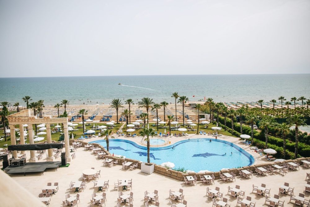 CESARS SIDE ( EX.CESARS RESORT HOTEL)