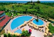 FEBEACH HOTEL SIDE