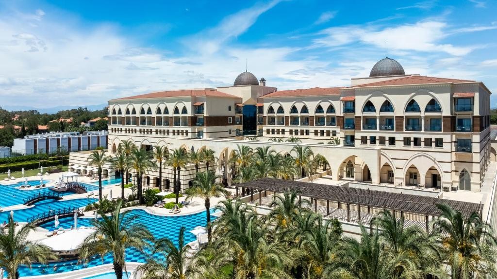 KEMPINSKI HOTEL THE DOME