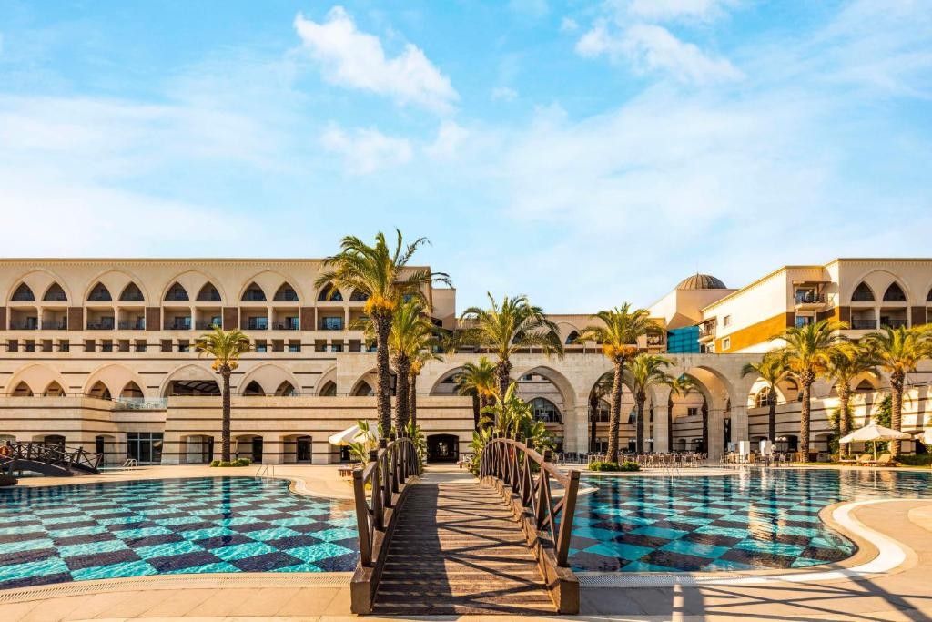 KEMPINSKI HOTEL THE DOME