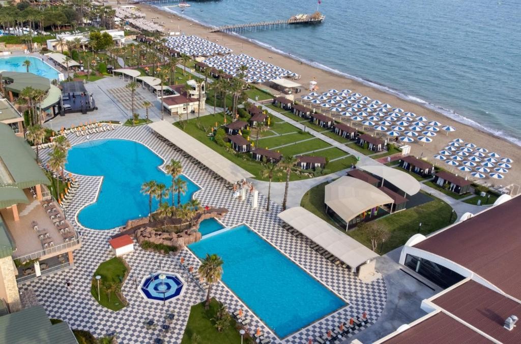 PINE BEACH BELEK