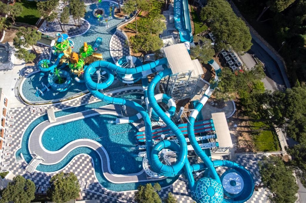 PINE BEACH BELEK