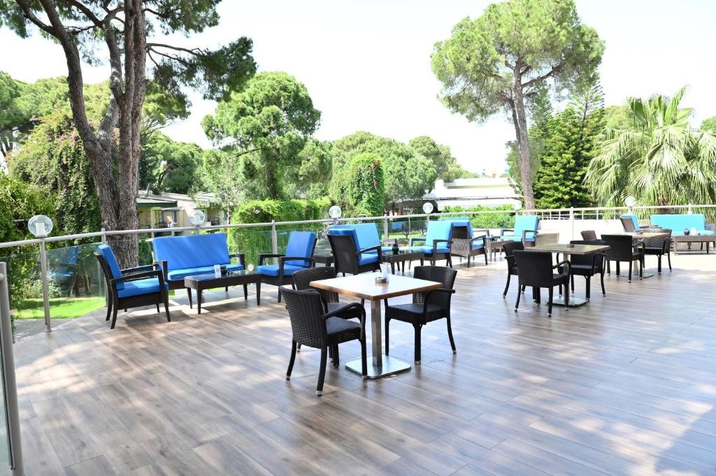 PINE BEACH BELEK